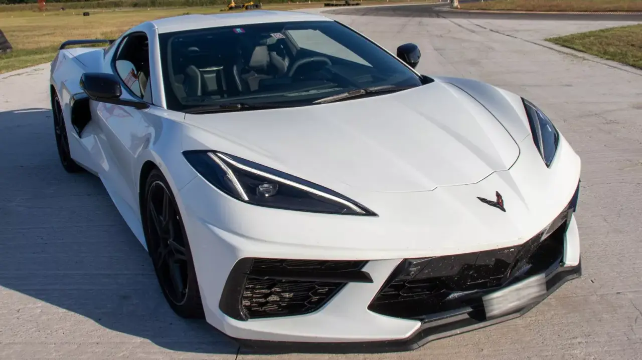 Chevrolet Corvette C8 élményvezetés Ausztriában Párndorf mellett