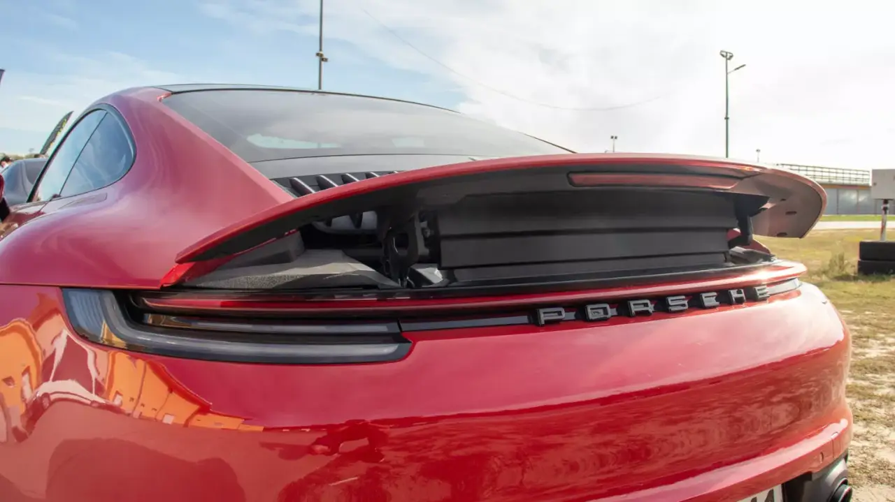 Porsche 911 élményvezetése Ausztriában Párndorf mellett