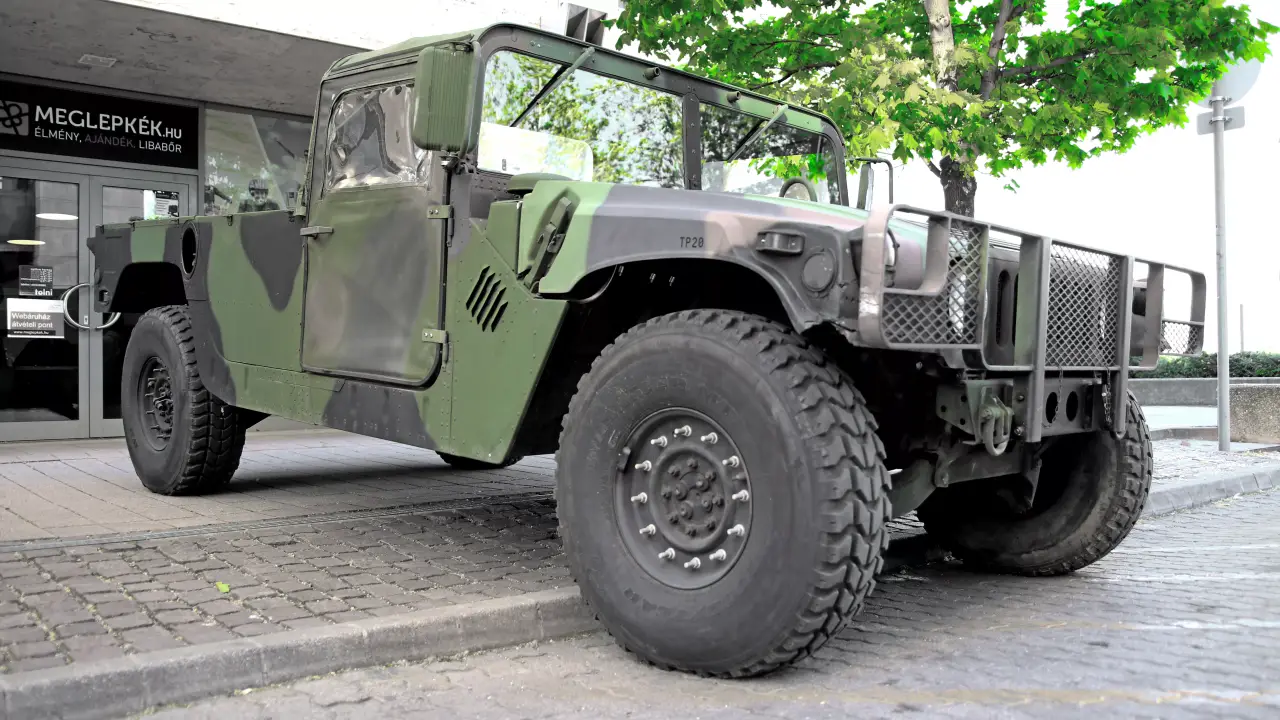 Igazi katonai Hummer, HUMVEE utcai élményvezetés