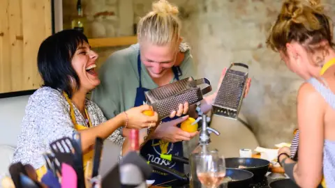 Csajos főzőcskézés - DIY gasztroélmény a Budapest Makery-ben 1