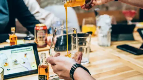 Fun gasztro-mixer élménycsomag a Budapest Makery-ben 1