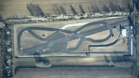 Porsche Cayman élményvezetés az M-Ringen – hétköznap/hétvégén 2