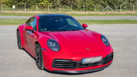 Porsche 911 élményvezetés az M-Ringen – hétköznap/hétvégén 5