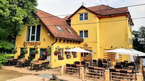 Hegyvidéki pihenés kettesben Dobogókőn, a Platán panzióban