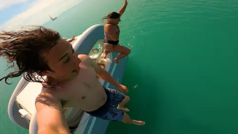 Portless Basic Élményhajó bérlés Balatonaligán 1