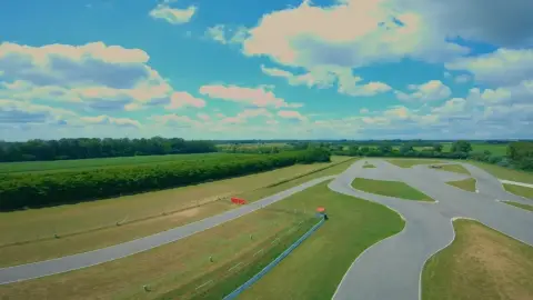 Ferrari 458 élményvezetés az M-Ringen – hétköznap/hétvégén 2