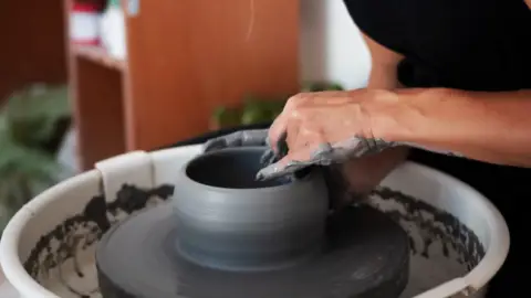 Korongozás Anyuval! – Anya-Lánya kerámia workshop Nyíregyházán 8