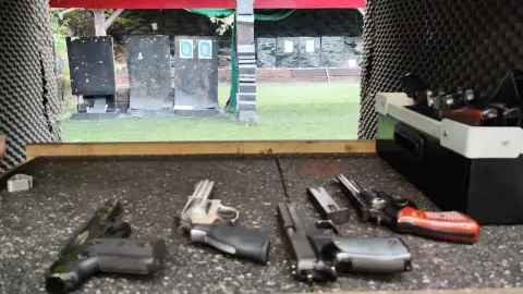 “RAGE” 2 az 1-ben élménynap! - Élménylövészet & Balta Dobálás 11