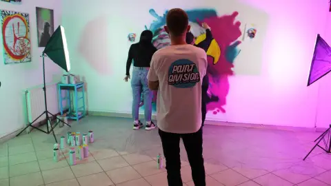 Festékszórós kaland Anyával! - Graffiti Workshop Budapesten 7