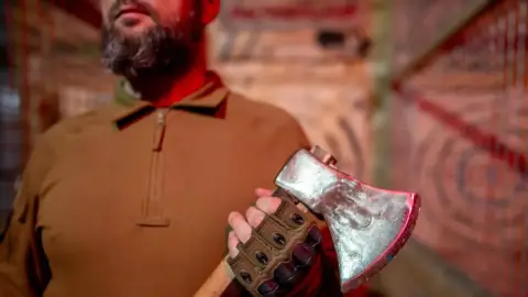 “RAGE” 2 az 1-ben élménynap! - Élménylövészet & Balta Dobálás 2