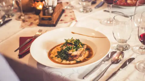 3 fogásos Vacsora + Borkóstoló egy hangulatos Pinceétteremben Villánykövesden 5