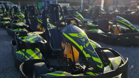 10+1 futamos Gokart bérlet a Hungaroring gokartpályáján (2 fő használhatja fel) 2