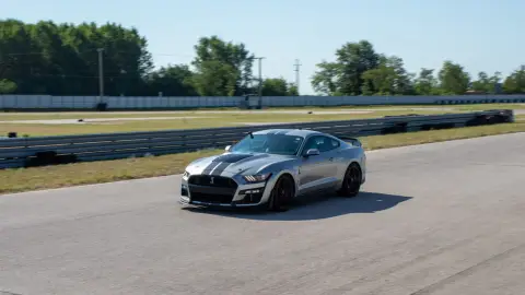 Izomautók Maxi élménycsomag a Kakucs Ringen 7