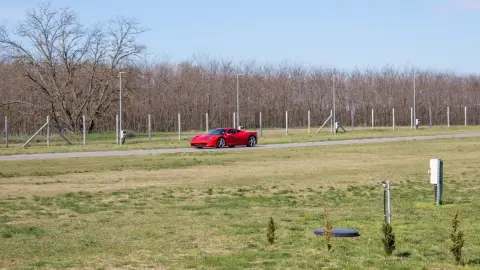 Ferrari 458 élményvezetés az M-Ringen – hétköznap/hétvégén 4