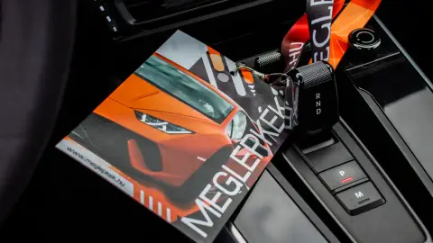 Porsche 911 élményvezetés az M-Ringen – hétköznap/hétvégén 15