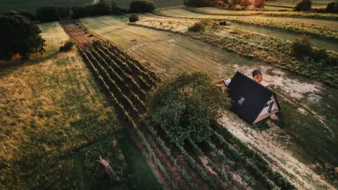 2 éjszaka a dézsafürdős Chardonnay Apartmanba Nagyradán 10