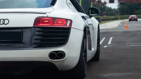 Audi R8 élményvezetés a Kakucs Ring versenypályán 3