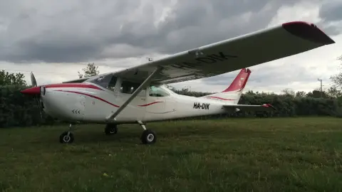 Sétarepülés Veresegyház felett! Irány a Medveotthon! 3