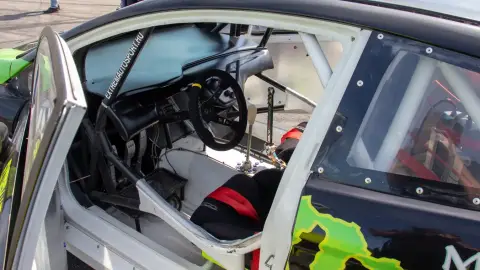 Ford Fiesta Rally élményautózás gyerekeknek a Kakucs Ringen