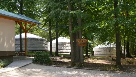 Jurtaszállásban hétvégi kaland Dobogókőn 5