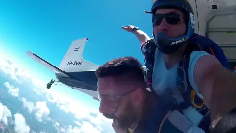 Tandemugrás Kaposvár mellett 4000 méterről repülőgépből 3