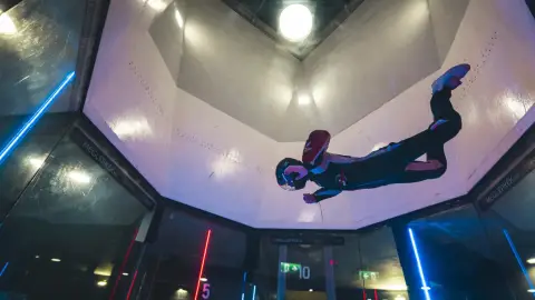 Szélcsatornás élmény taxiztatással 9 méteres magasságban 11