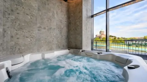 Grand szerelem a Dunakanyar Fővárosában 2 fő részére 2