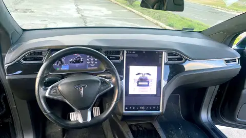 824 lóerős Tesla X vezetés / Ízelítő csomag 3