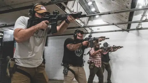 Harcászati csomag, hivatásos testőr oktatóval és oktatással 3