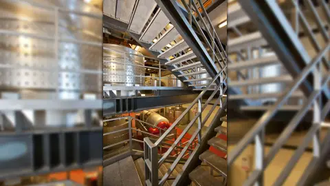 Pannonhalmi Apátsági Pincelátogatás 7 boros kóstolással 6