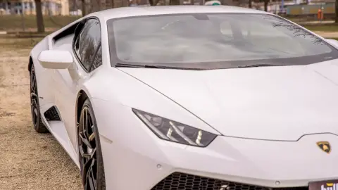 610 lóerős Lamborghini Huracan LP 610-4 autópályás vezetés 2