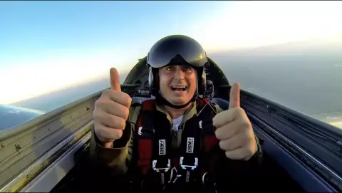 Sétarepülés és műrepülés sugárhajtású vadászrepülőgéppel Tökölön 5