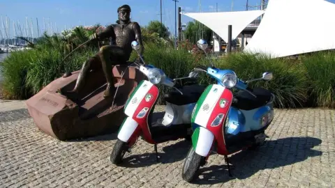 Keleti Balaton kör Vespával végig robogva 1