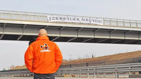 Romantikus Vallomás ponyván 2