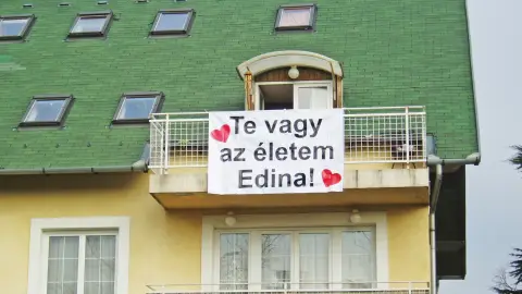 Egyedi ponyva 5