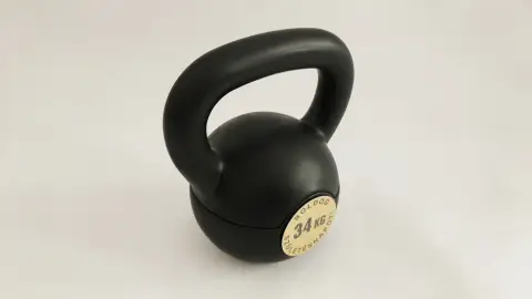Kettlebell cukorka tartó egyedi gravírozással 4