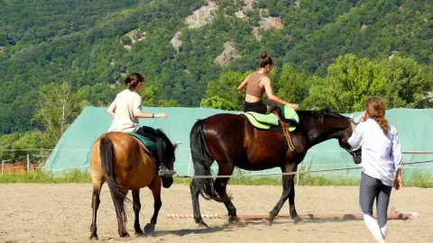 Futószáras lovaglás gyerekeknek Dunakanyarban a Wackor lovastanyán 5