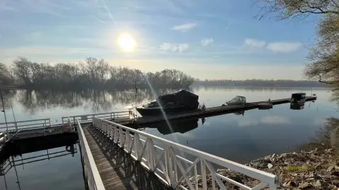 Motorcsónak túra Szentendrére, onnan Sup túra lefelé 6-10 főnek 3