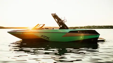 Wakesurf és wakeboard élmény Budapest felett, a Dunán 6