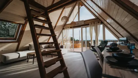 2 éjszaka a dézsafürdős Chardonnay Apartmanba Nagyradán 3