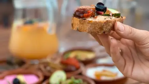 Balatoni Mediterrán Kertlátogatás, degusztációs menüvel 2 főre 8